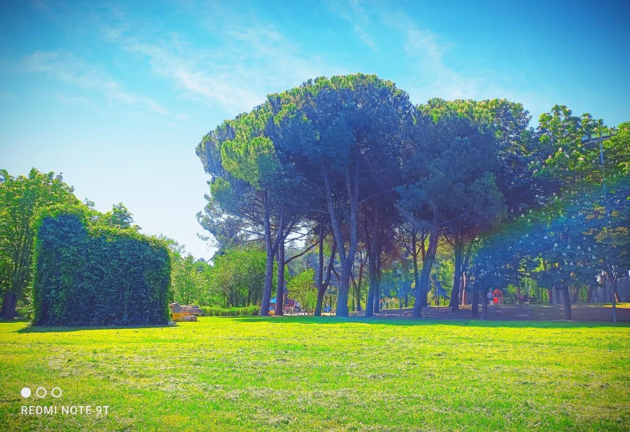 Hotel Garisenda -B&B&Brunch in centro a Riccione- Esterno foto
