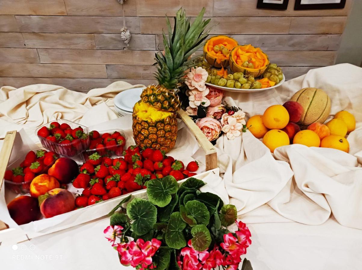 Hotel Garisenda -B&B&Brunch in centro a Riccione- Esterno foto