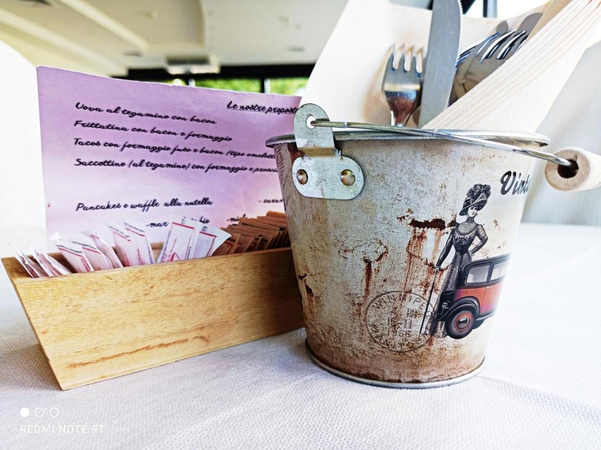 Hotel Garisenda -B&B&Brunch in centro a Riccione- Esterno foto