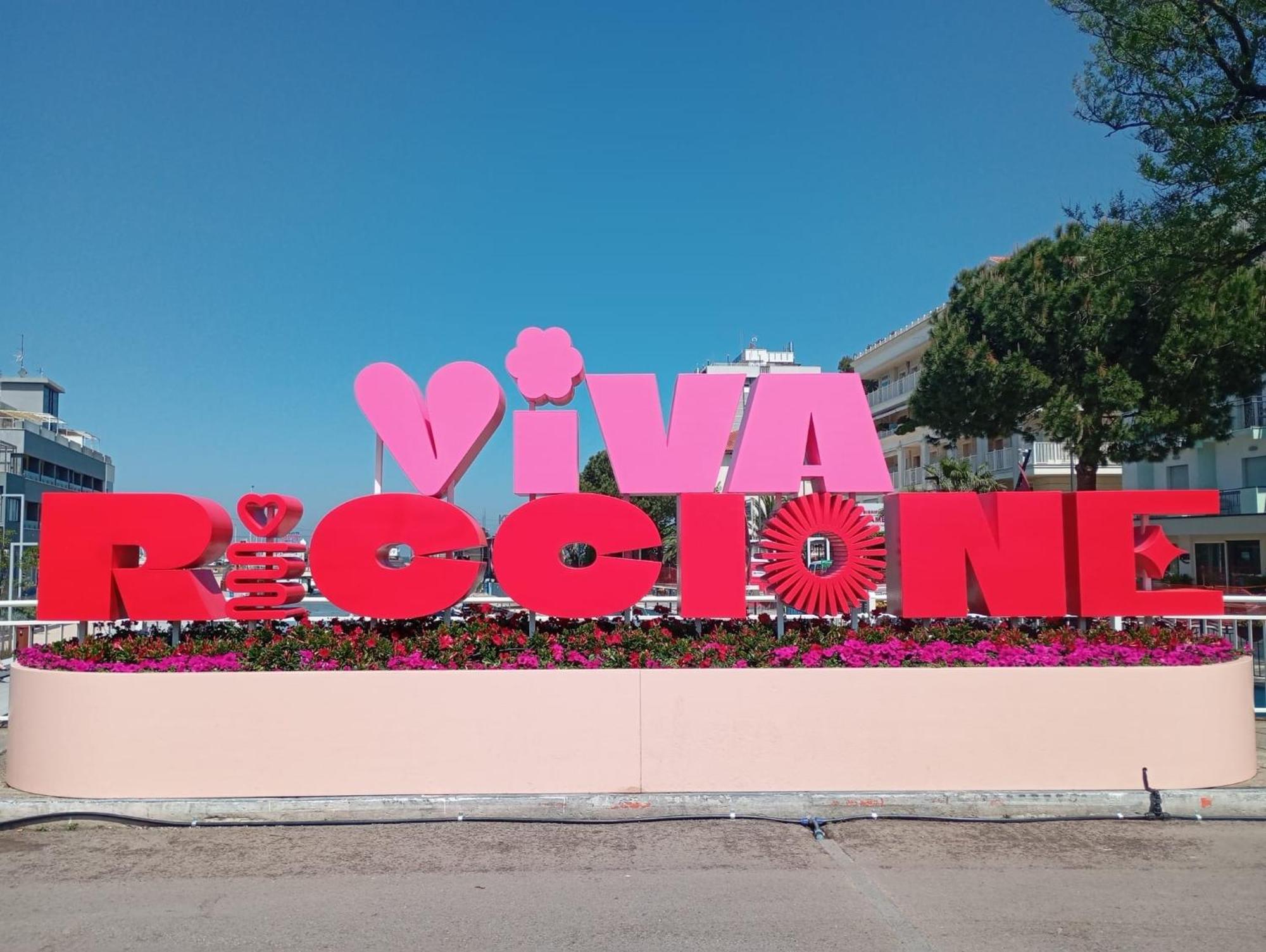 Hotel Garisenda -B&B&Brunch in centro a Riccione- Esterno foto