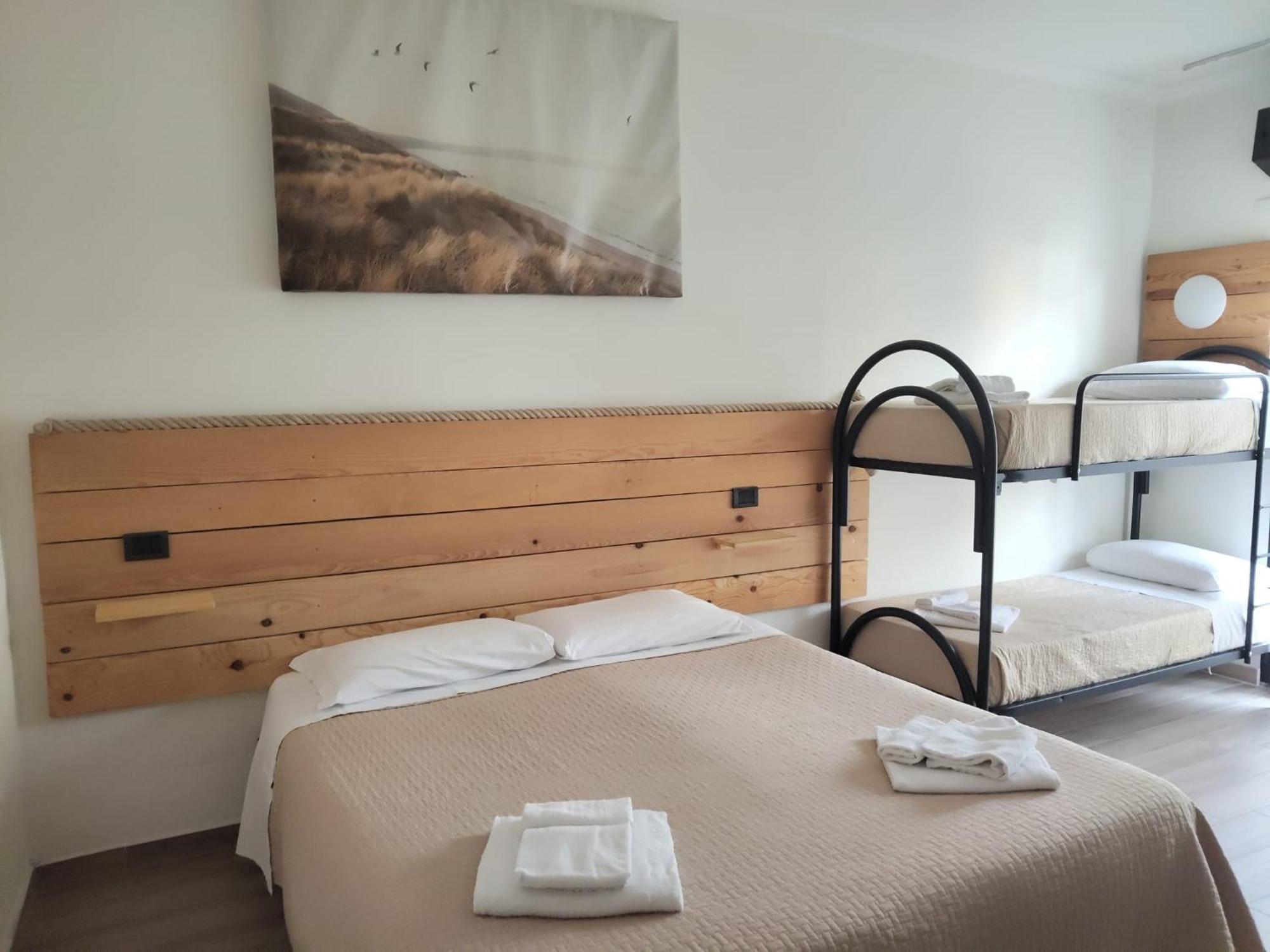 Hotel Garisenda -B&B&Brunch in centro a Riccione- Esterno foto